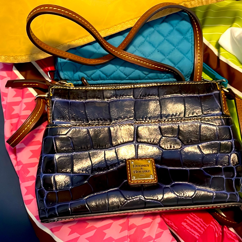 Dooney and Burke purse cross body